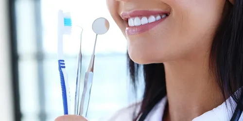Smile makeover before and after transformation with veneers and whitening in Hyderabad — Dr. Sri Sushma Dental Clinic Anandbagh